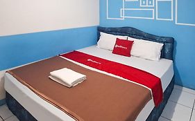 Reddoorz Plus At Sisingamangaraja Prawirotaman Yogyakarta